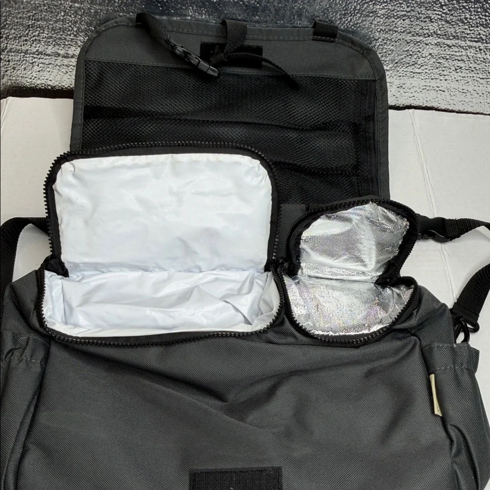 Eddie Bauer Gray Messenger Cooler Bag with Lime Trim